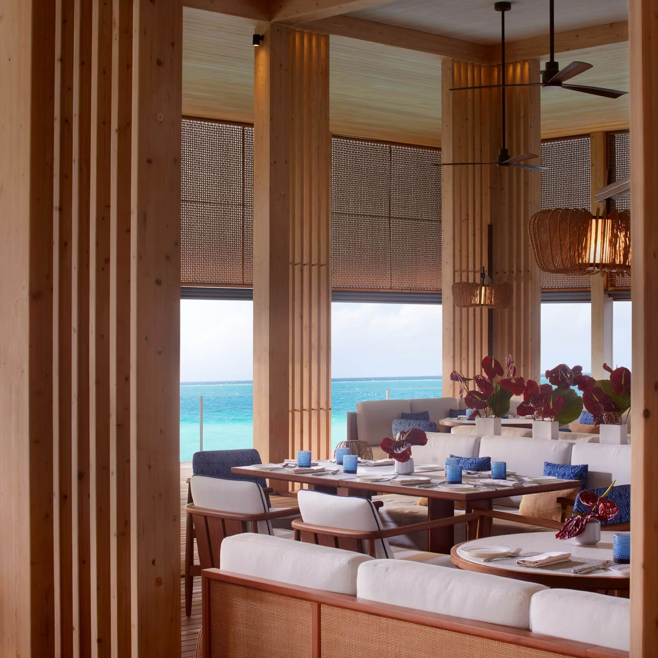 The best dining option at the Rtiz Carlton, Maldives